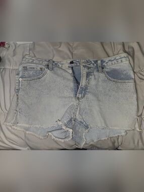 No Boundaries Light Blue Distressed Relaxed Women’s Shorts